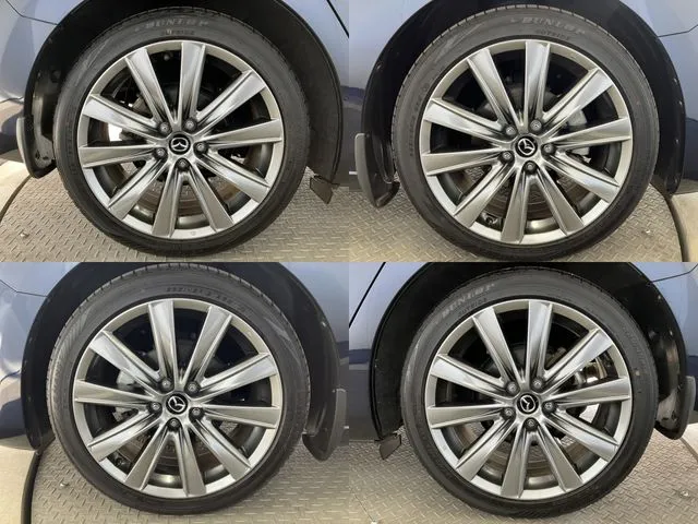 ＭＡＺＤＡ６　セダン（マツダ）の車両写真