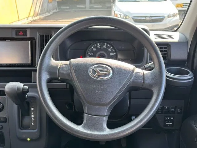 ダイハツ ハイゼットカーゴ