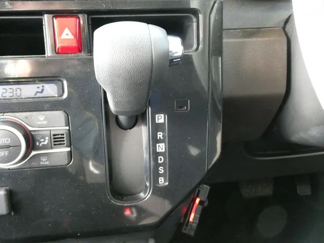 ルーミー（トヨタ）の車両写真