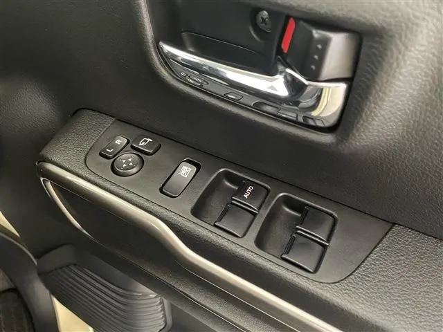 スズキ　ハスラー