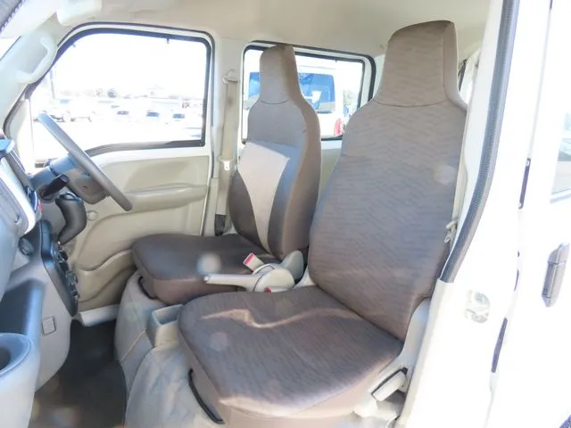 エブリイバン　４ＷＤ（スズキ）の車両写真