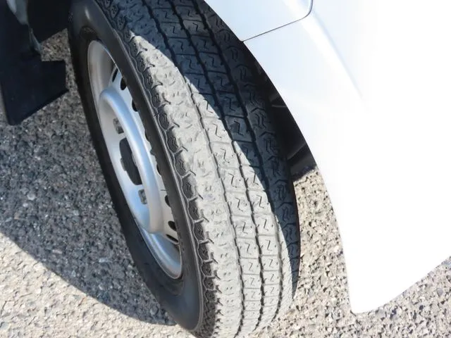 エブリイバン　４ＷＤ（スズキ）の車両写真