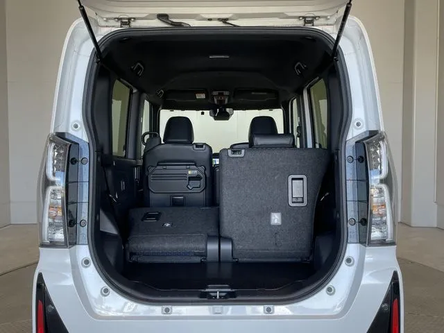 ダイハツ　タント　カスタム