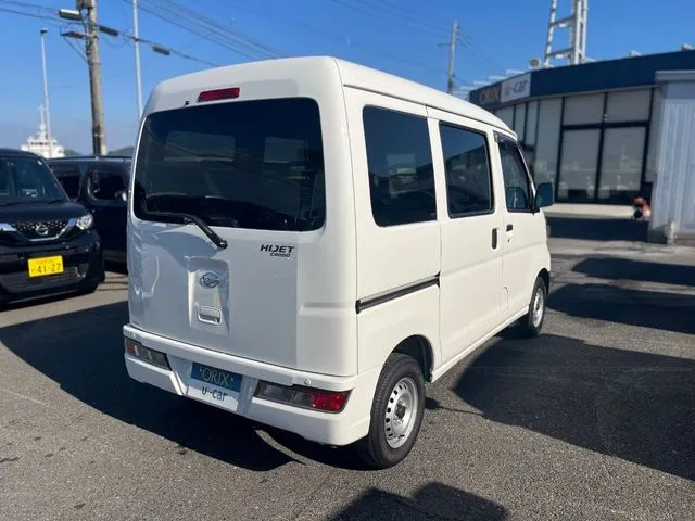 ハイゼットカーゴ（ダイハツ）の車両写真