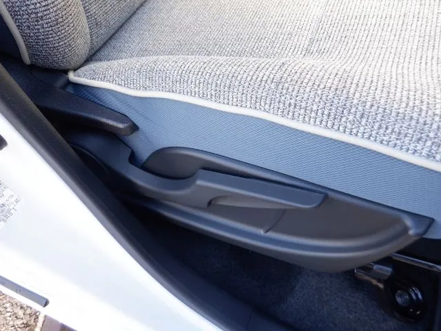 ムーヴ　キャンバス（ダイハツ）の車両写真