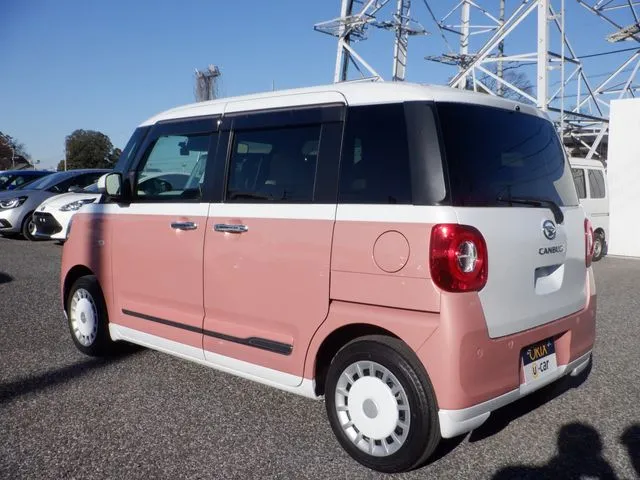 ムーヴ　キャンバス（ダイハツ）の車両写真