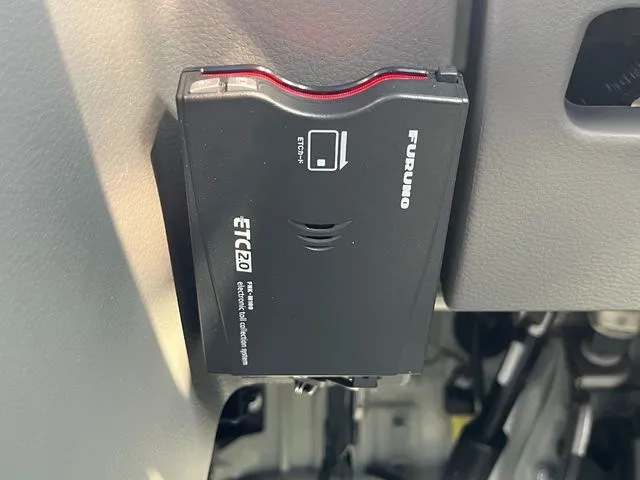 エブリイバン（スズキ）の車両写真