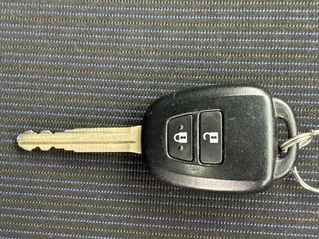 プロボックスバン　２ＷＤ（トヨタ）の車両写真