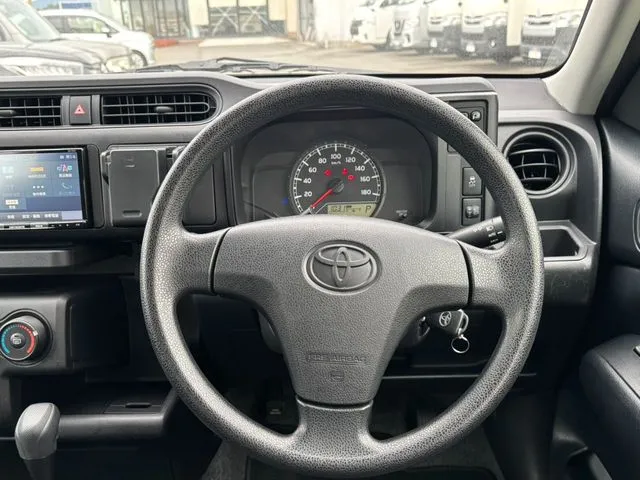 プロボックスバン　２ＷＤ（トヨタ）の車両写真