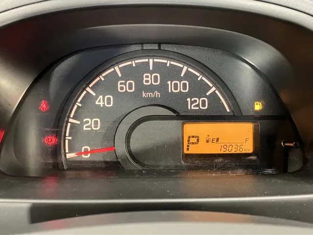 キャリイトラック　４ＷＤ（スズキ）の車両写真