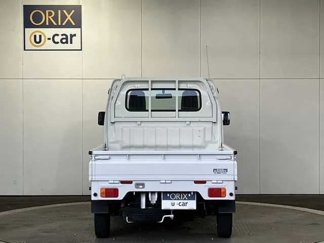 キャリイトラック　４ＷＤ（スズキ）の車両写真