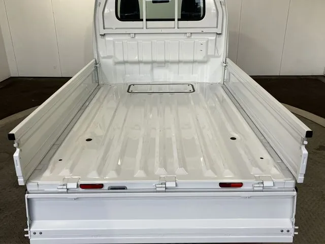 キャリイトラック　４ＷＤ（スズキ）の車両写真