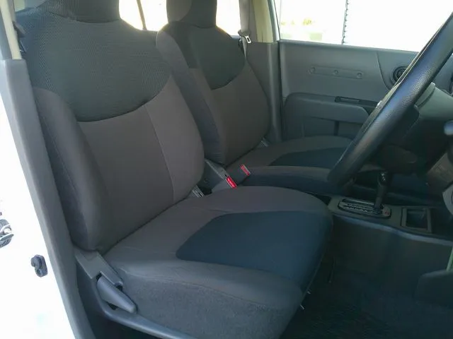 ＡＤ　４ＷＤ（ニッサン）の車両写真