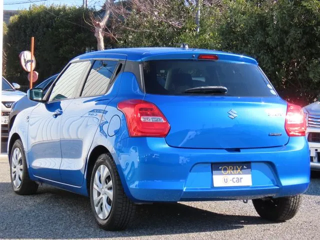 スズキ　スイフト