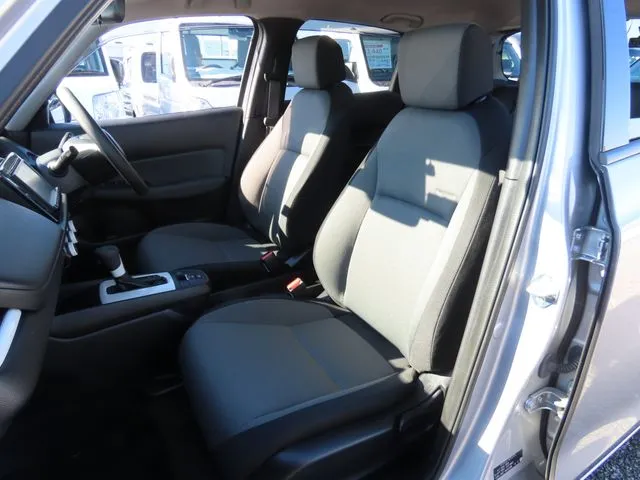 フィット　ｅ：ＨＥＶ（ホンダ）の車両写真