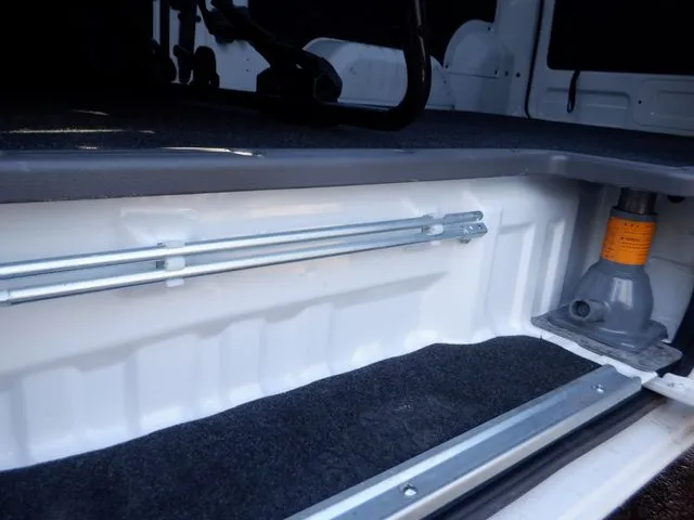 ＮＶ３５０キャラバン　１．２ｔ（ニッサン）の車両写真