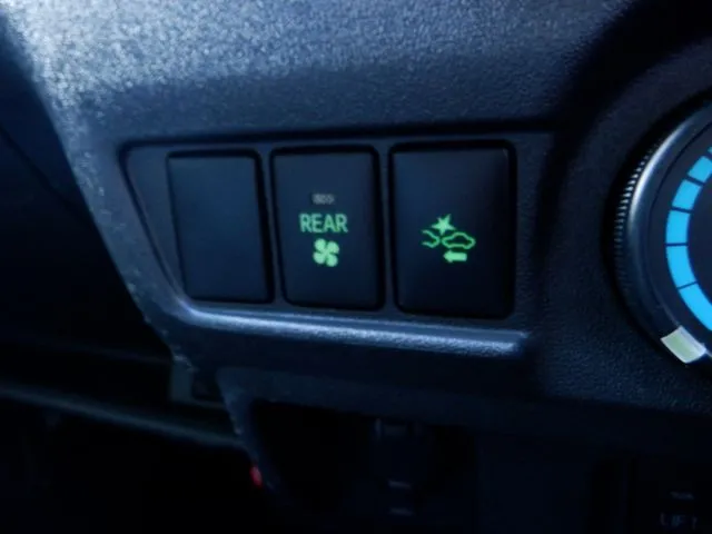 ハイエースバン 4WD(トヨタ)の車両写真