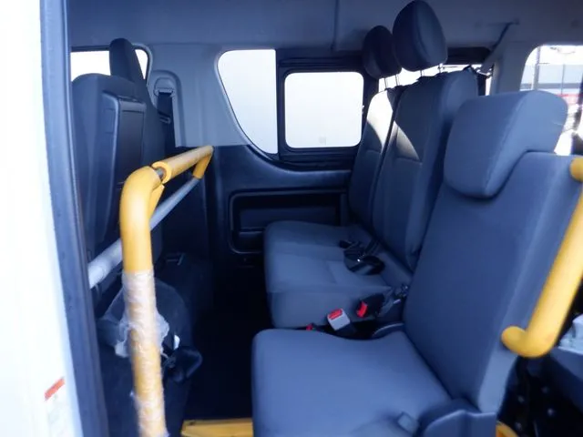 ハイエースバン 4WD(トヨタ)の車両写真