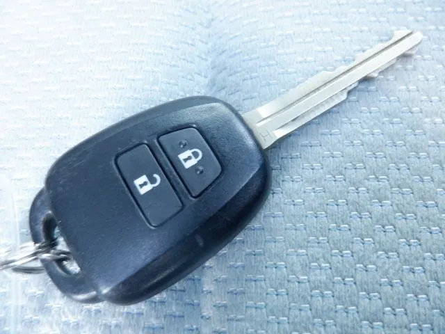 アクア（トヨタ）の車両写真