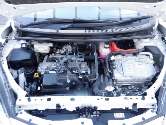 アクア（トヨタ）の車両写真