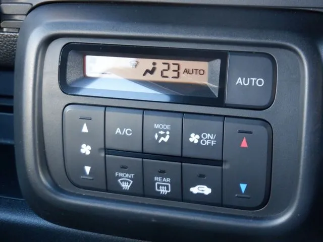 Ｎ－ＶＡＮ　４ＷＤ（ホンダ）の車両写真