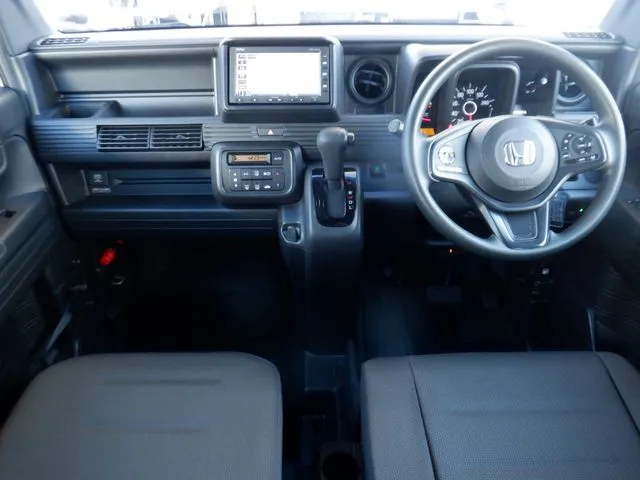 Ｎ－ＶＡＮ　４ＷＤ（ホンダ）の車両写真