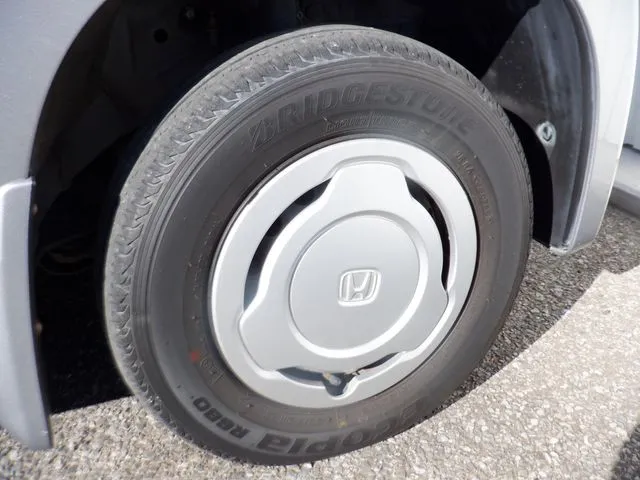 Ｎ－ＶＡＮ　４ＷＤ（ホンダ）の車両写真