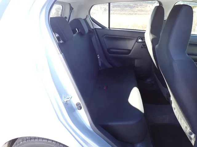 ミラ イース(ダイハツ)の車両写真