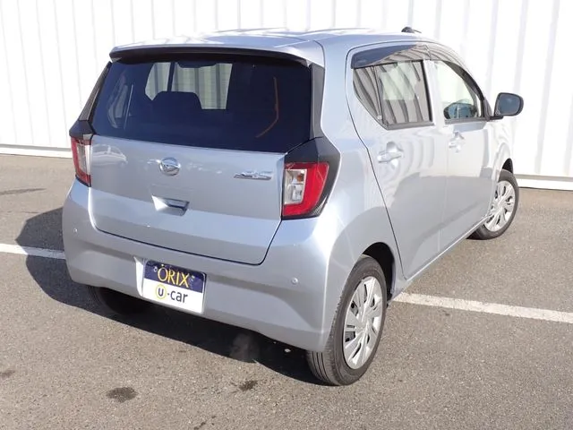 ミラ イース(ダイハツ)の車両写真