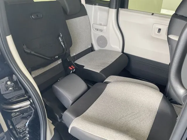 ホンダ　Ｎ　ＢＯＸ