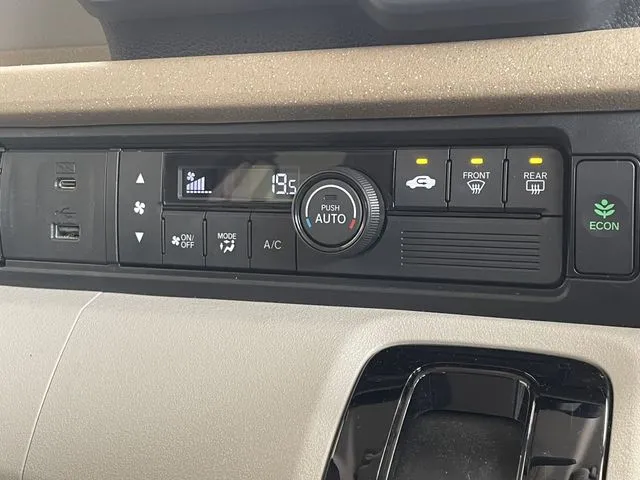 ホンダ　Ｎ　ＢＯＸ