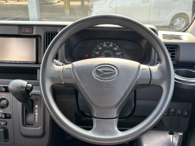 ハイゼットカーゴ（ダイハツ）の車両写真