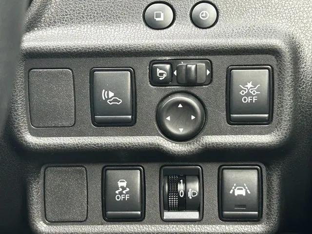 ノート（ニッサン）の車両写真