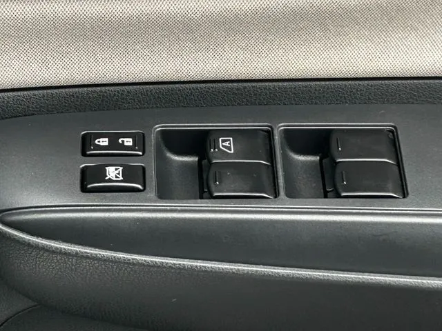 ノート（ニッサン）の車両写真