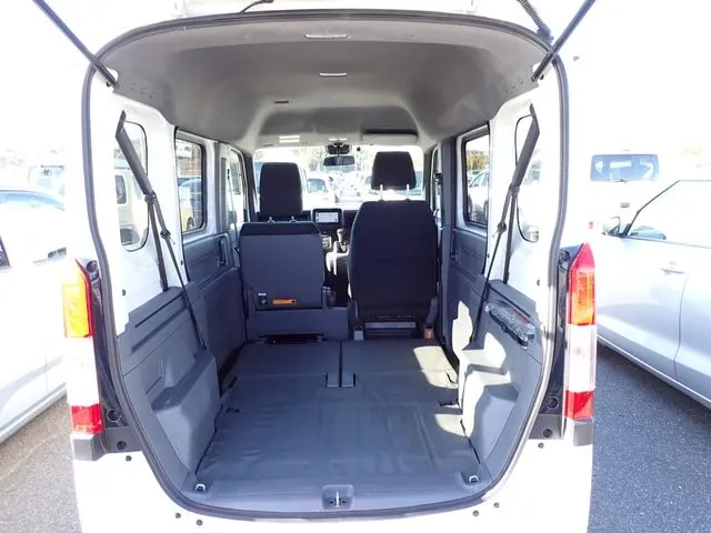 Ｎ－ＶＡＮ（ホンダ）の車両写真
