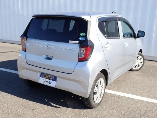 ミラ イース(ダイハツ)の車両写真