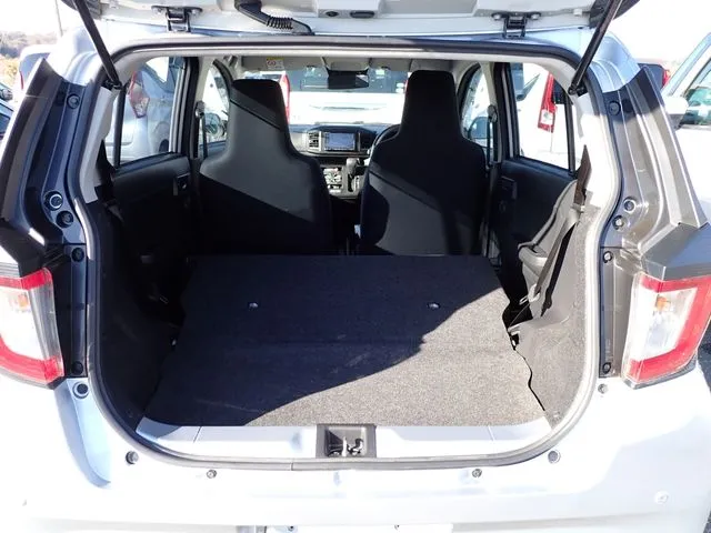 ミラ　イース（ダイハツ）の車両写真