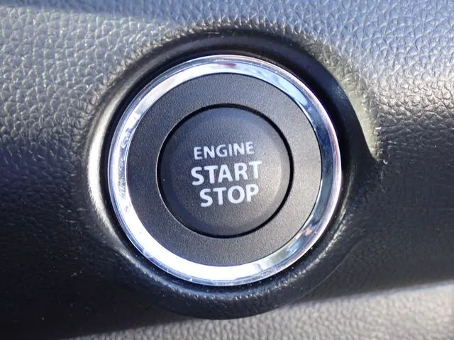 スズキ　スイフト