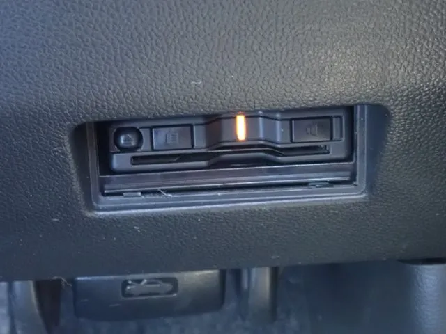 スズキ　スイフト