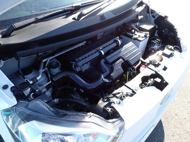 ミラ イース(ダイハツ)の車両写真