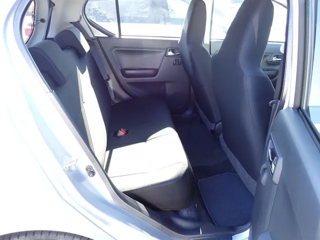 ミラ イース(ダイハツ)の車両写真