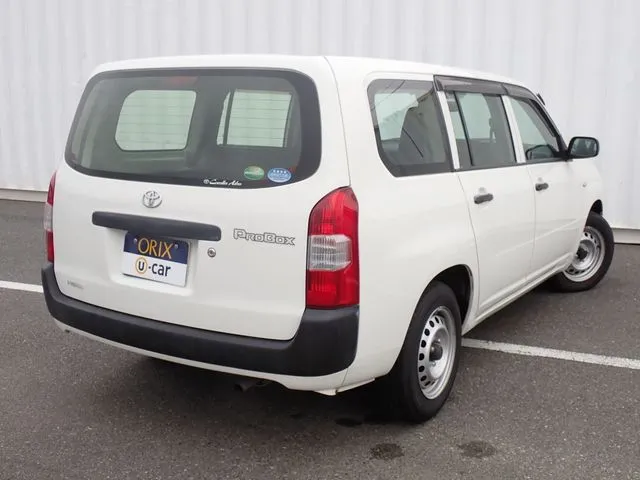 プロボックスバン 2WD(トヨタ)の車両写真