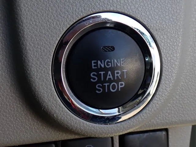 ムーヴ(ダイハツ)の車両写真