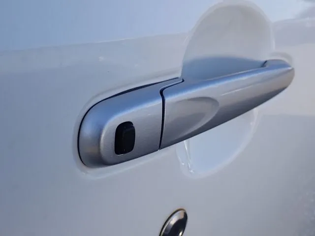 ムーヴ(ダイハツ)の車両写真