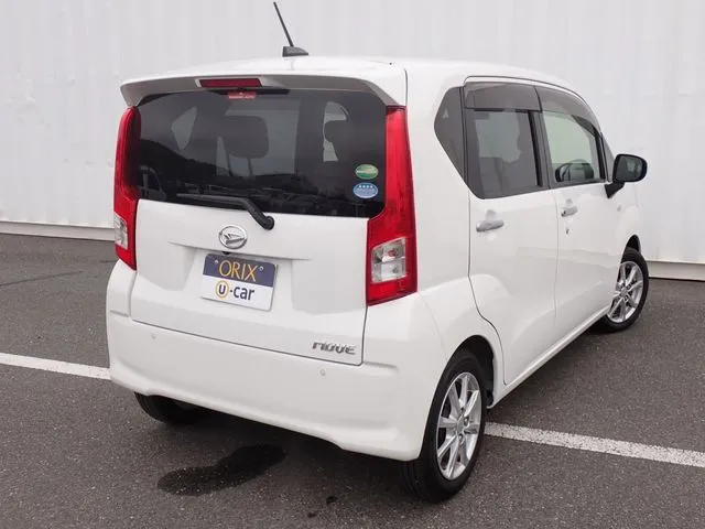 ムーヴ(ダイハツ)の車両写真