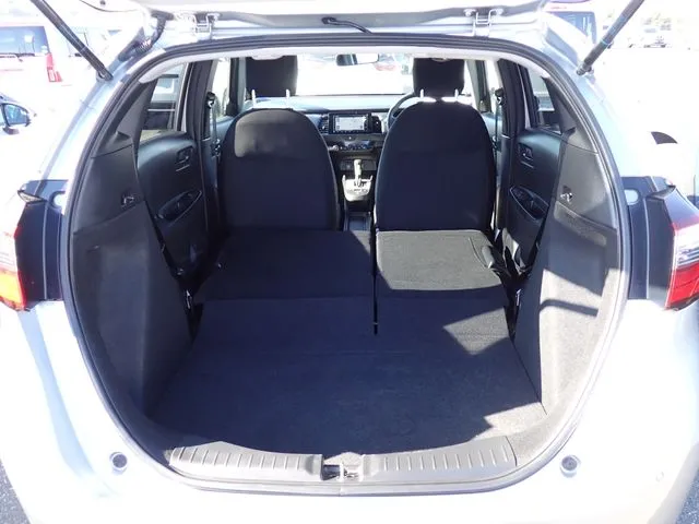 フィット（ホンダ）の車両写真