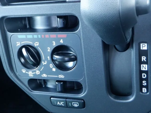 タンク（トヨタ）の車両写真