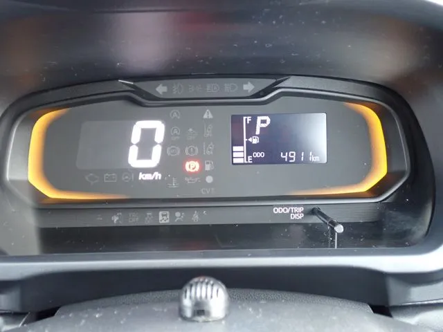 ミラ　イース（ダイハツ）の車両写真