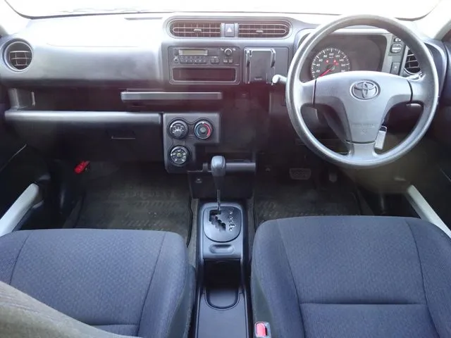 プロボックスバン 2WD(トヨタ)の車両写真