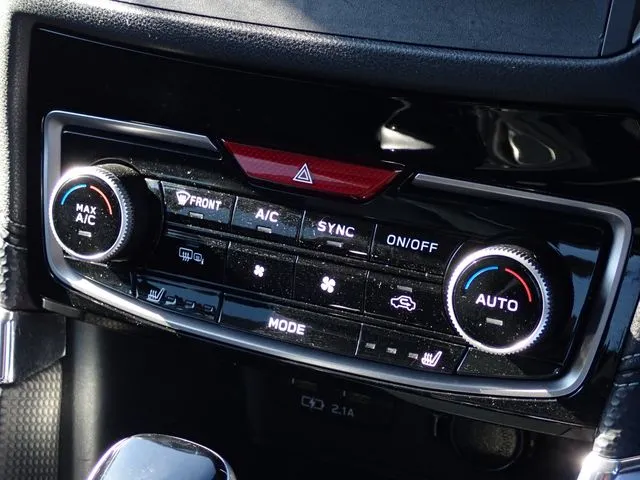 フォレスター（スバル）の車両写真